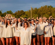 Miss Italia 2024: La camicia bianca come simbolo di empowerment femminile