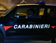 Polistena(RC): fuga dal tetto per non farsi identificare dai Carabinieri. due extracomunitari denunciati per occupazione abusiva di immobile e furto di energia elettrica