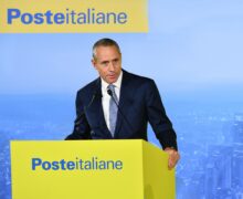 POSTE ITALIANE. Resta il nostro commitment sul servizio postale universale