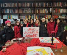 Candele rosse e profumo di liberta’, Vallefiorita dice no alla violenza contro le donne